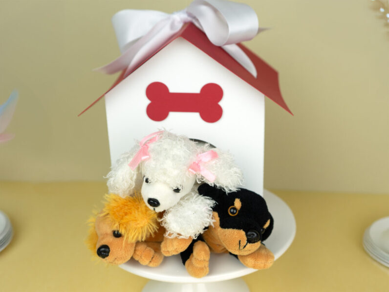 Dog House Large Centerpiece Box Large Size |  fits plushies  | Choose Roof Colors